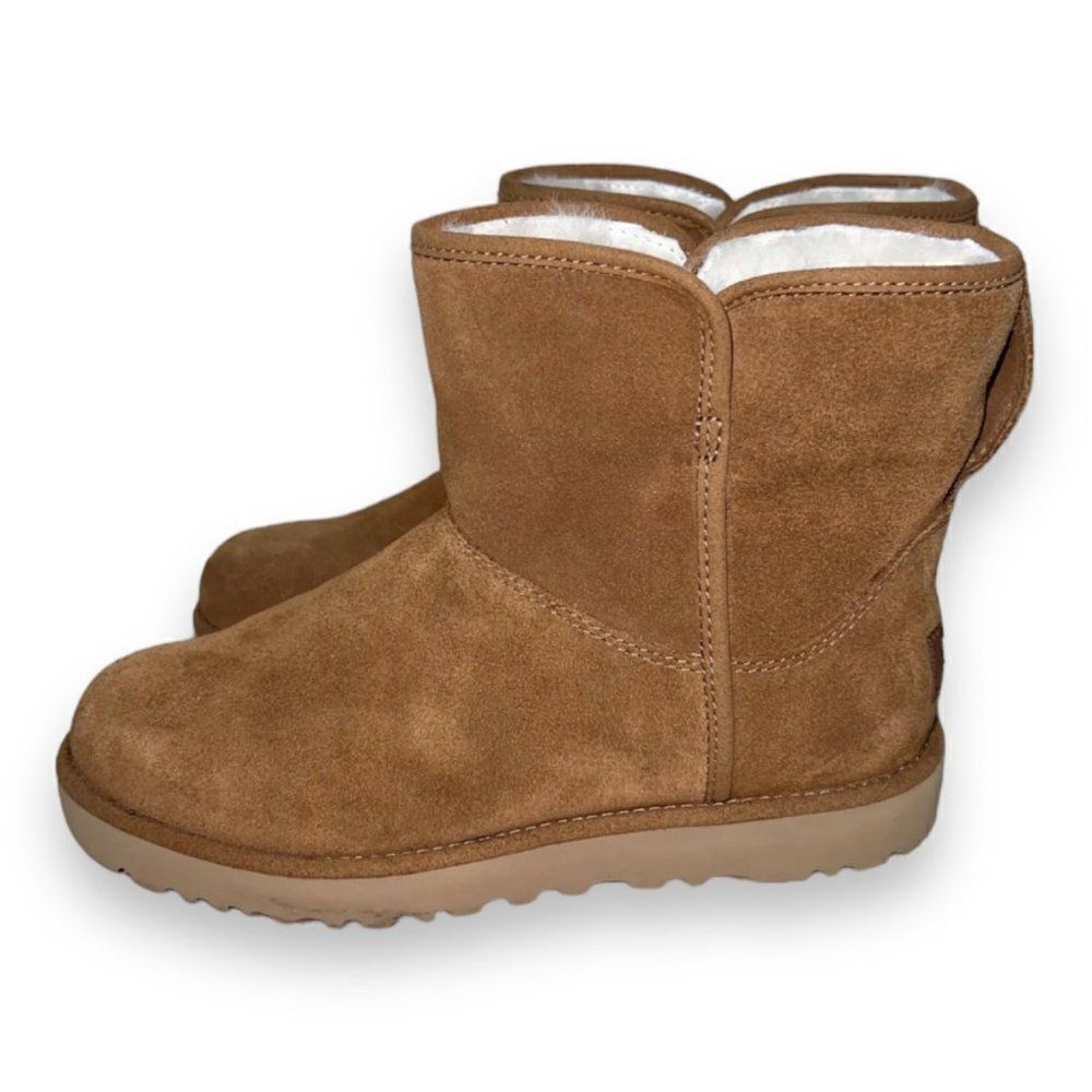 UGG Cory Il Genuine Shearling Lined Boots Chestnut Brown 1125792 Women's 5